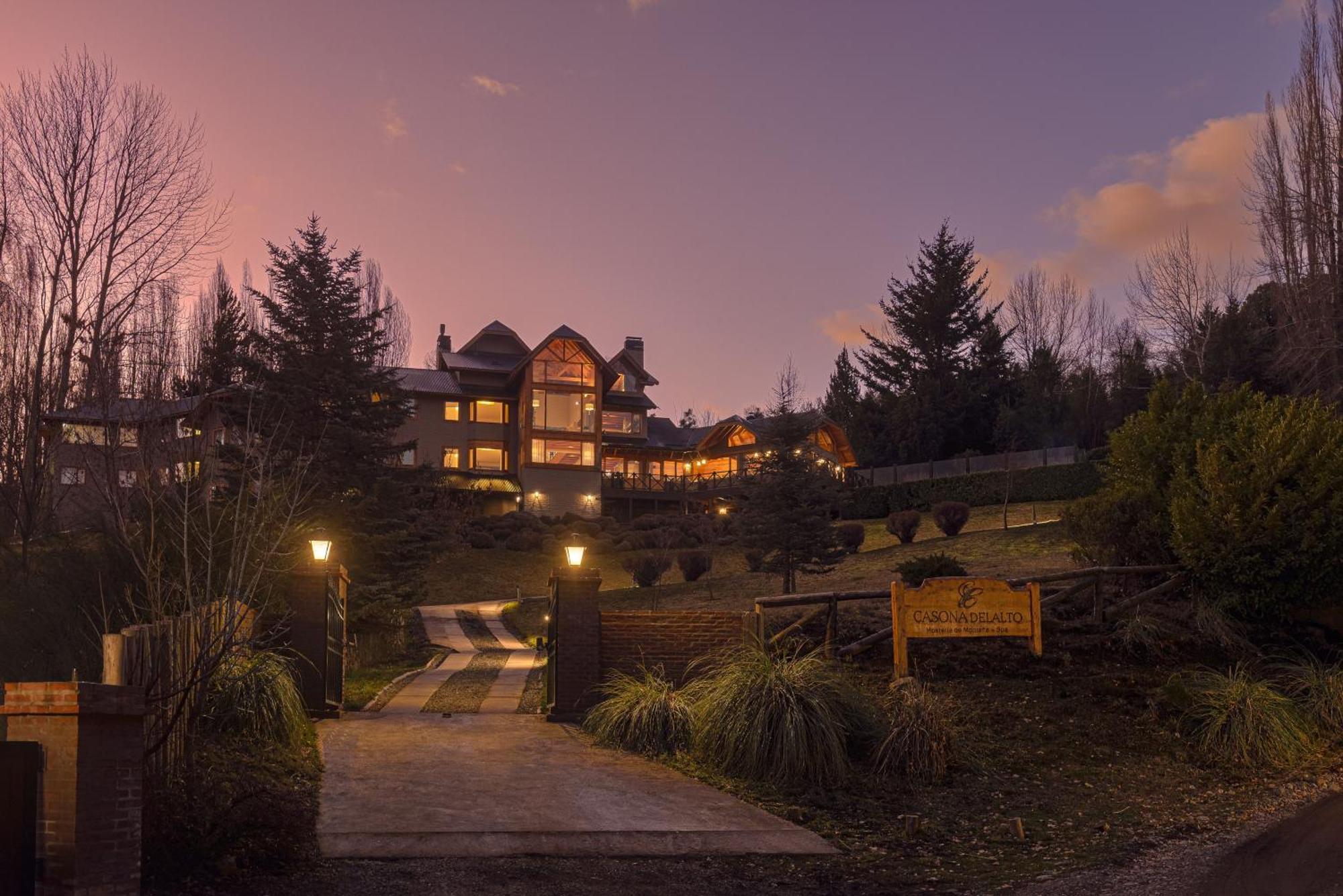 فندق Casona Del Alto San Martín de los Andes المظهر الخارجي الصورة